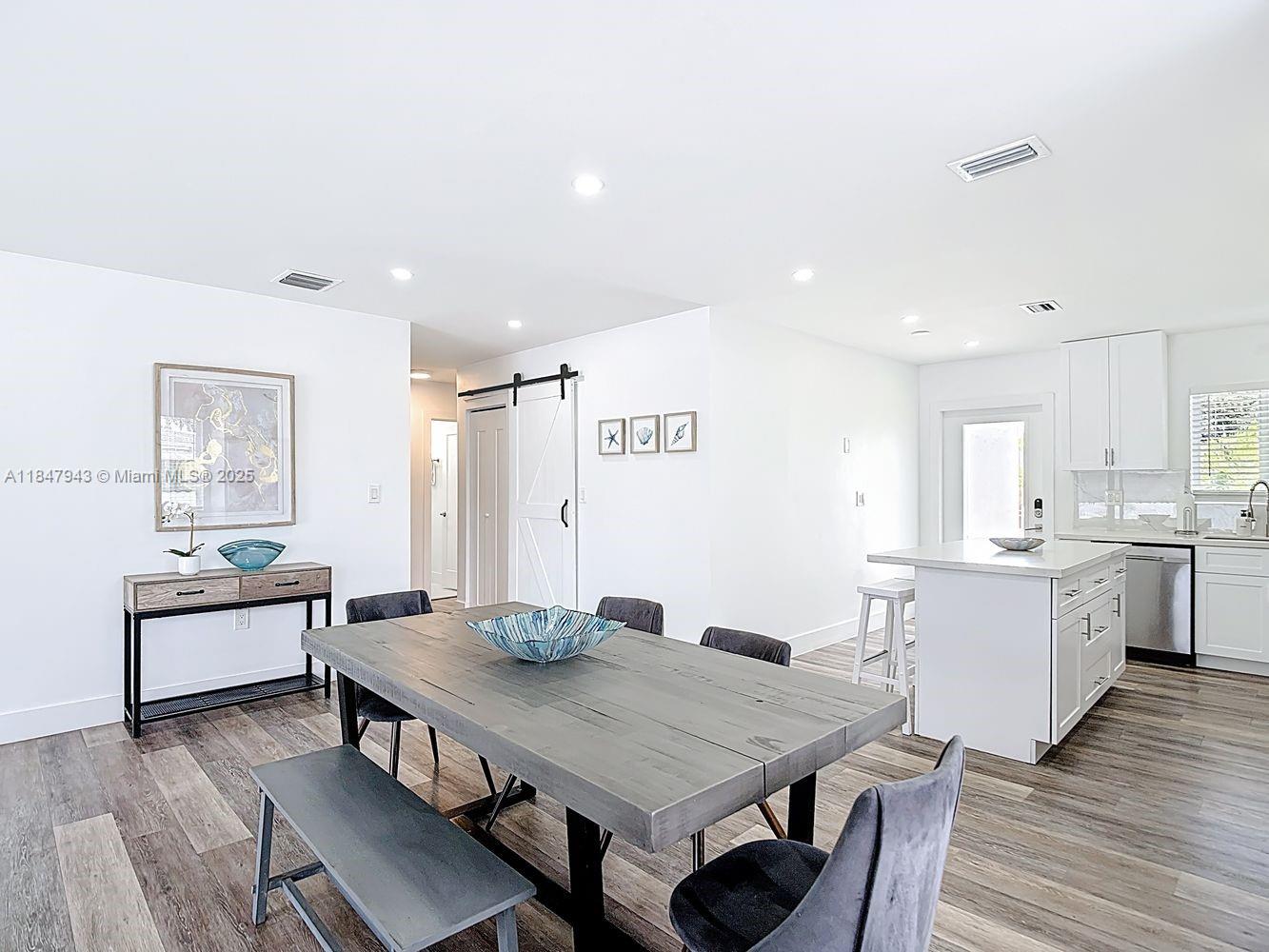 3041 NW 69th Ter