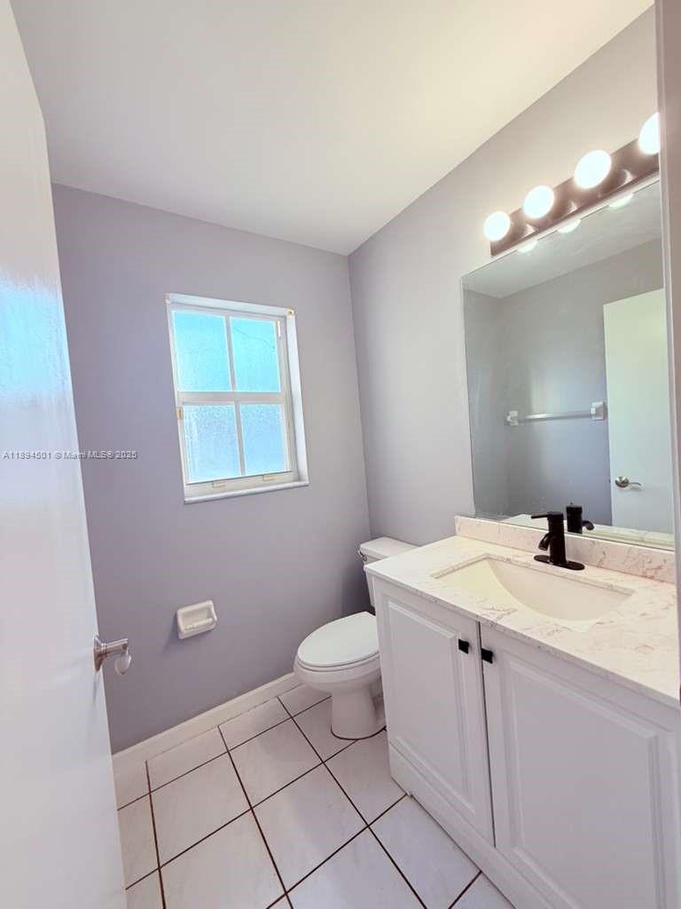 PEMBROKE SHORES - Residential Lease