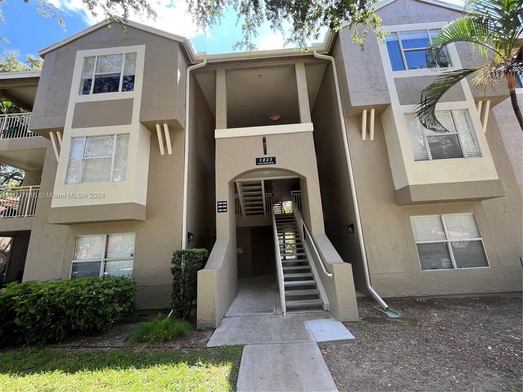 Photo of 1825 Palm Cove Blvd #7-108, Delray Beach, FL 33445 (MLS # A11607115)