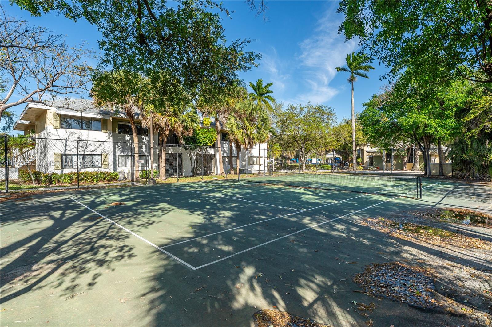 MARINA OAKS CONDO - Residential