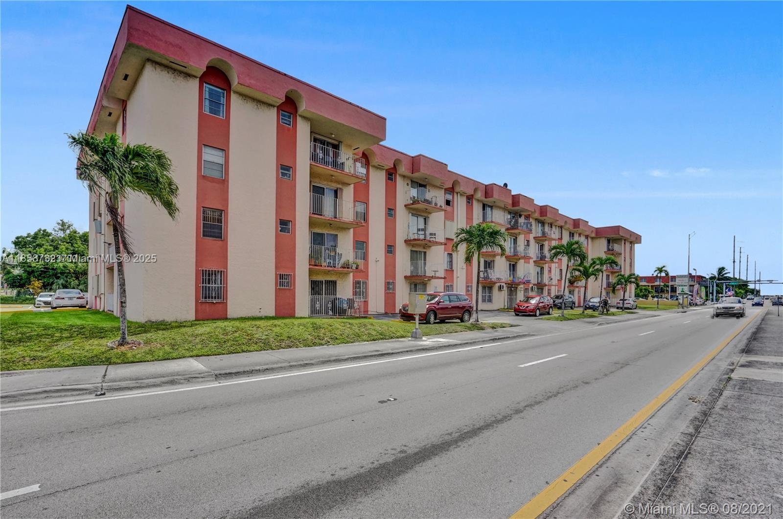 Centrally located apartment! This corner unit features 2 bedrooms/1.5 bathroom on the top floor. Elevator in building/pool/laundry room and assigned parking space. Minutes from Palmetto Expressway, shops, restaurants, and public transportation. Easy to show.