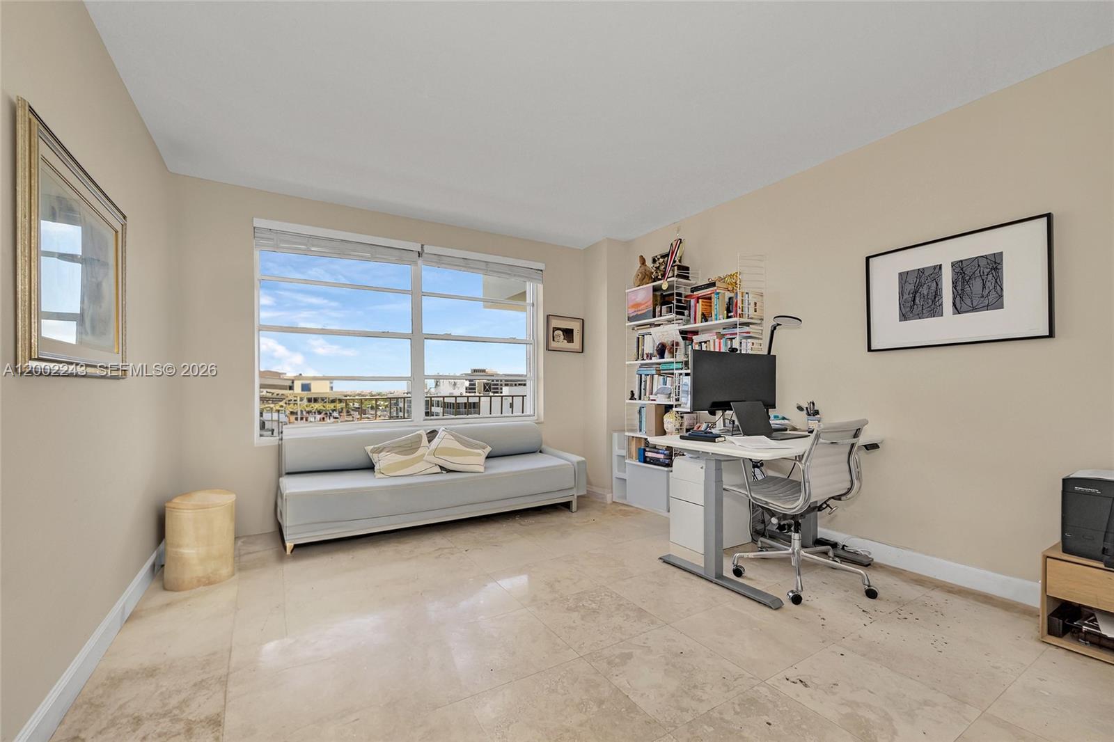 COMMODORE CLUB WEST CONDO - Residential Lease