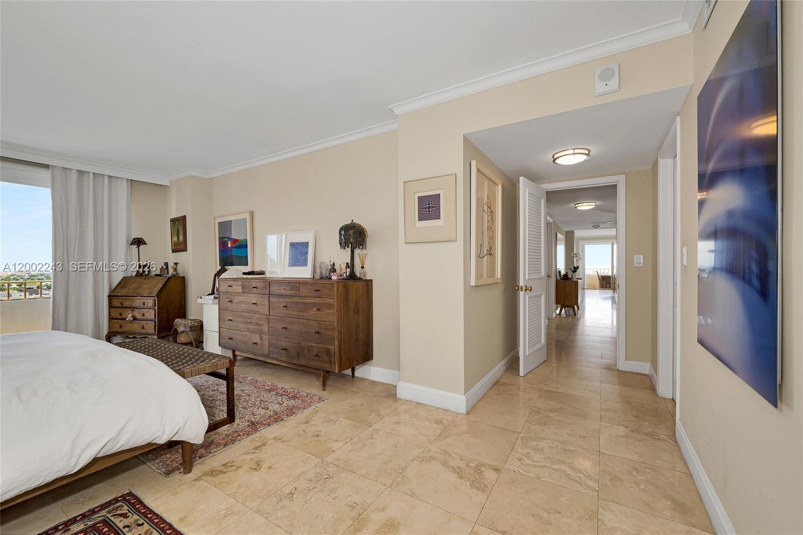 COMMODORE CLUB WEST CONDO - Residential Lease