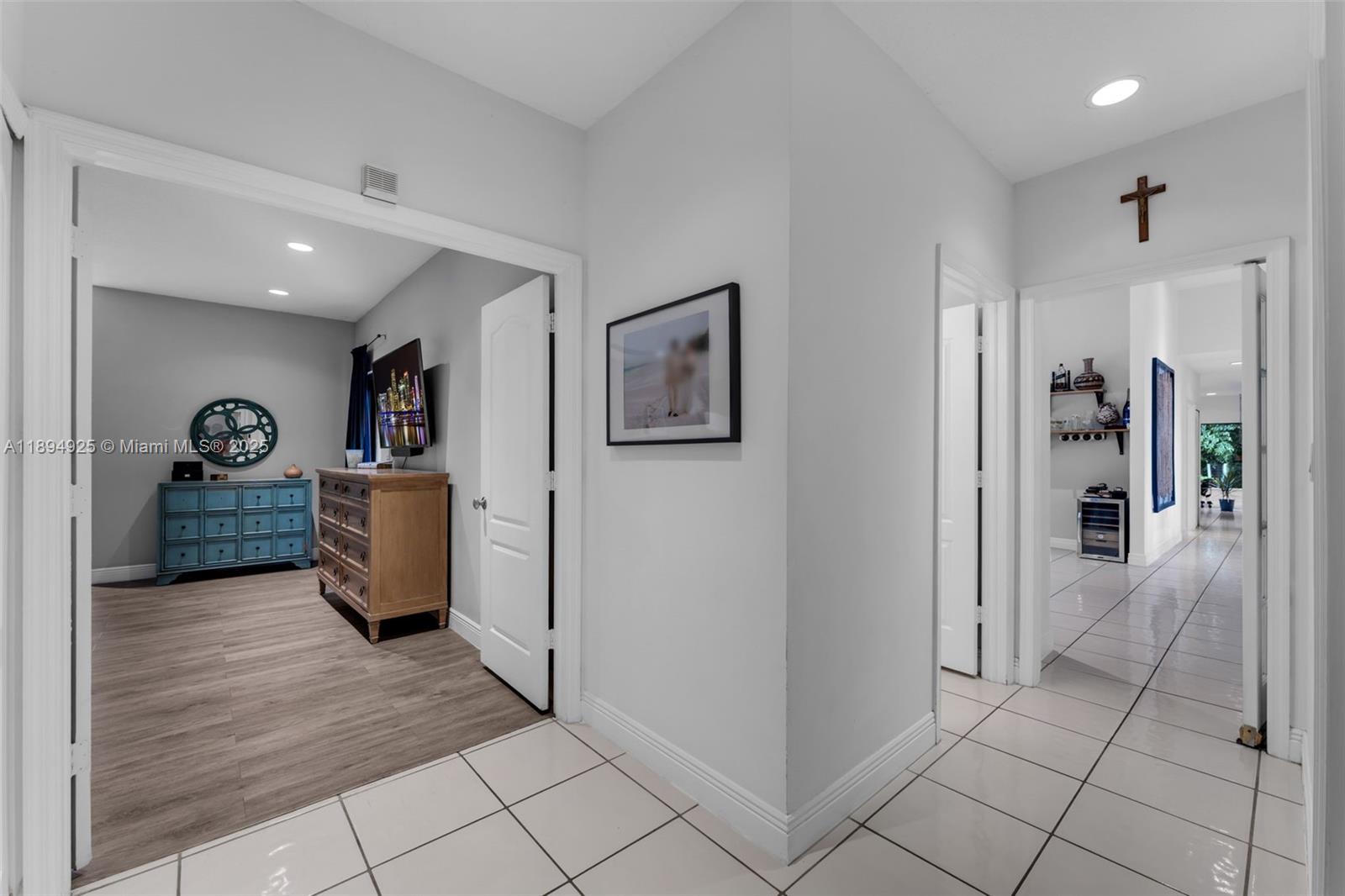 SHARON ESTATES - Residential