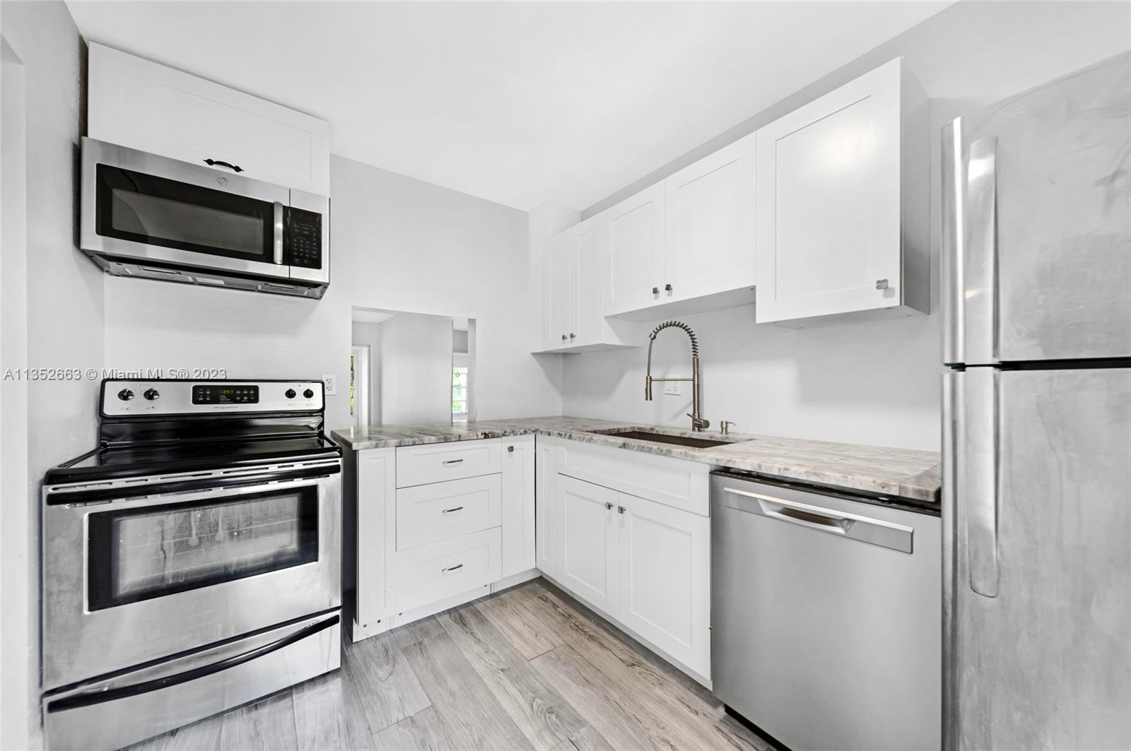 Photo 1 of 24 of 5980 NW 64th Ave 304 condo