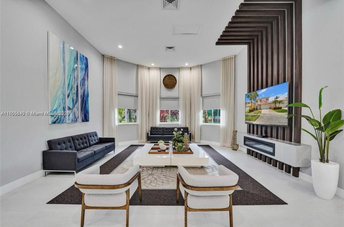 PEMBROKE ISLES 1 - Residential Lease