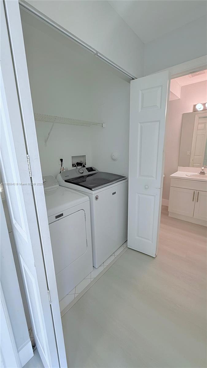 PEMBROKE ISLES 1 - Residential Lease