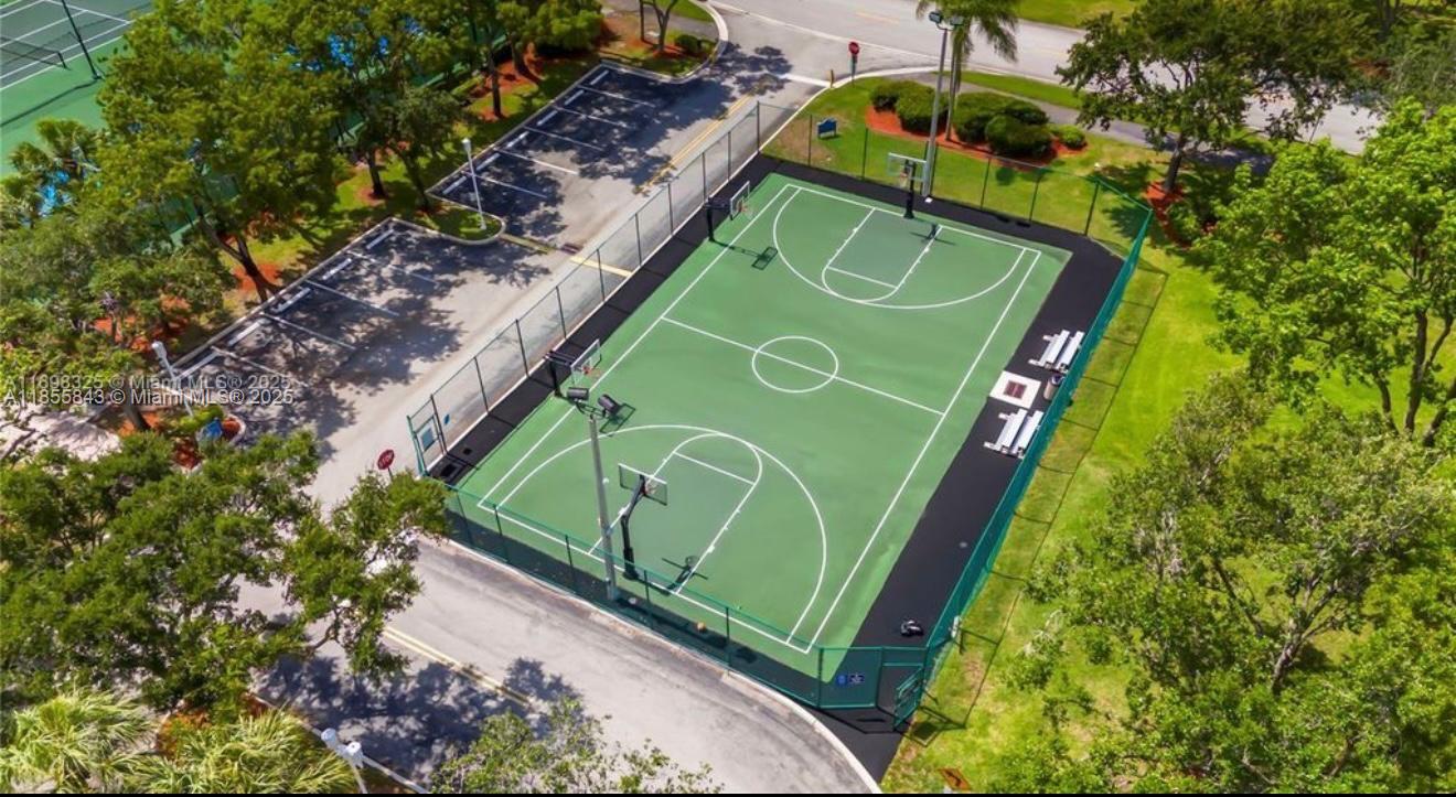 PEMBROKE ISLES 1 - Residential Lease