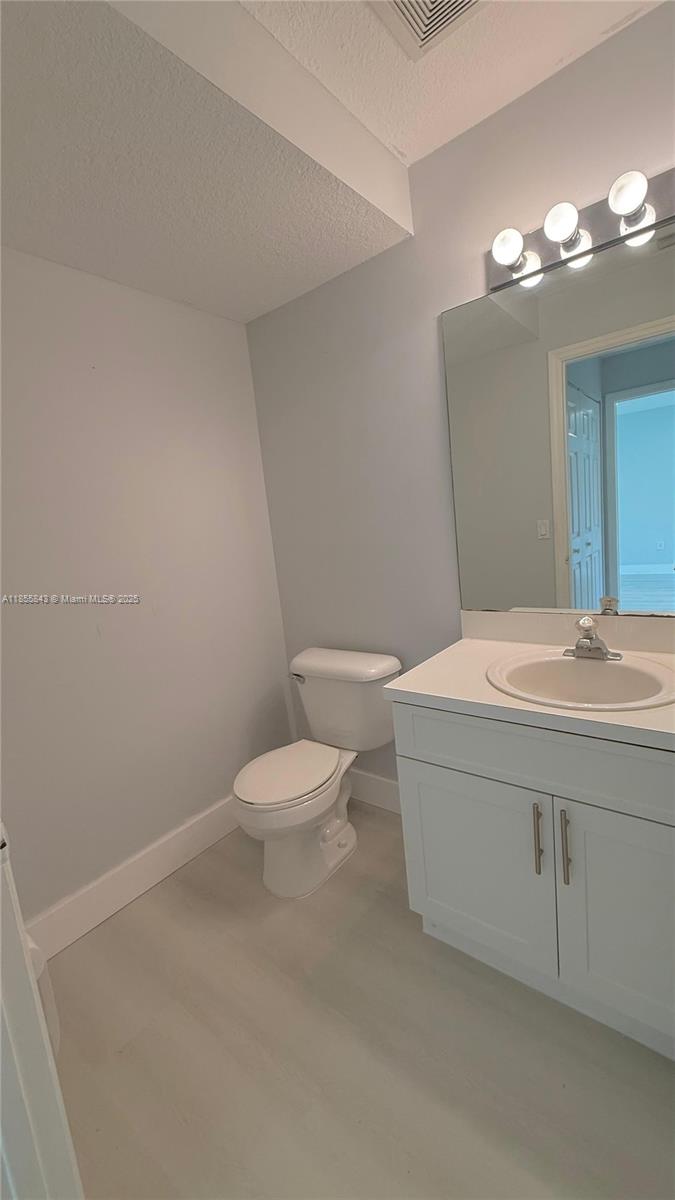 PEMBROKE ISLES 1 - Residential Lease