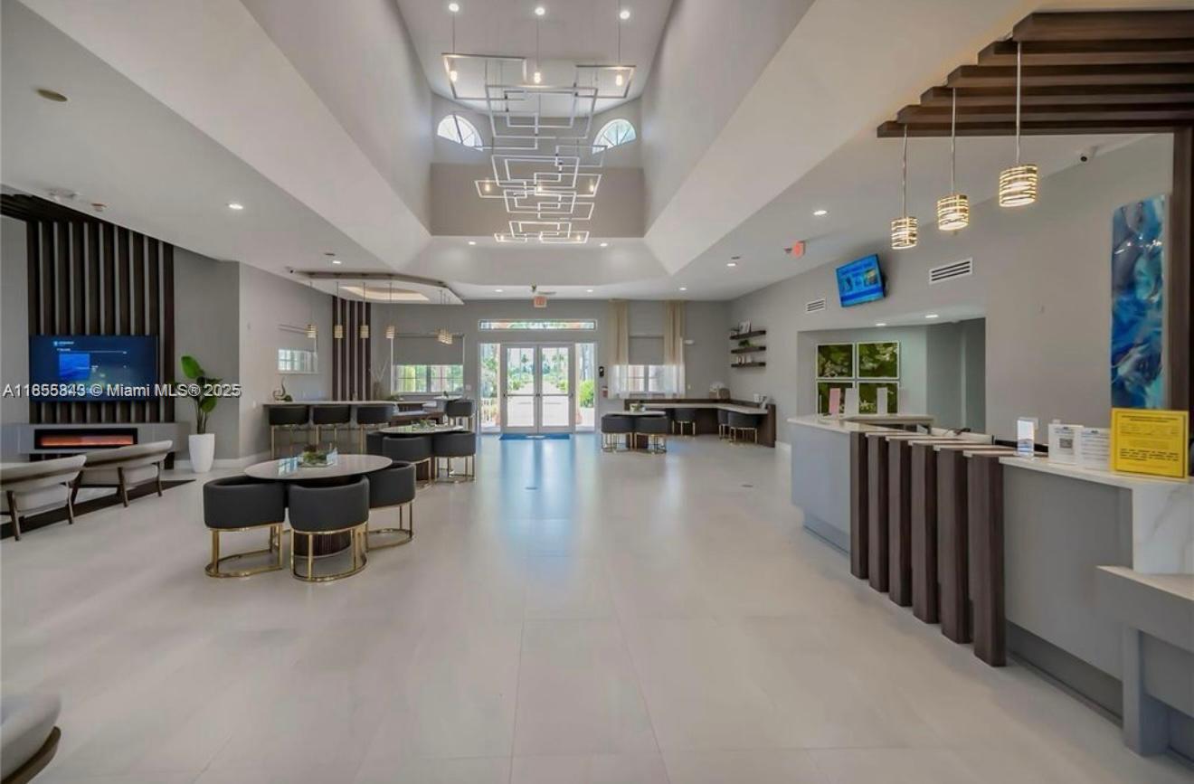 PEMBROKE ISLES 1 - Residential Lease