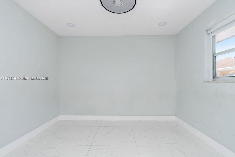 WESTLAND PARK TH CONDO PH - Residential