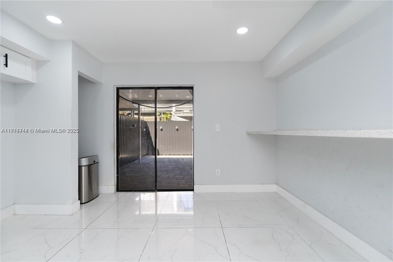 WESTLAND PARK TH CONDO PH - Residential