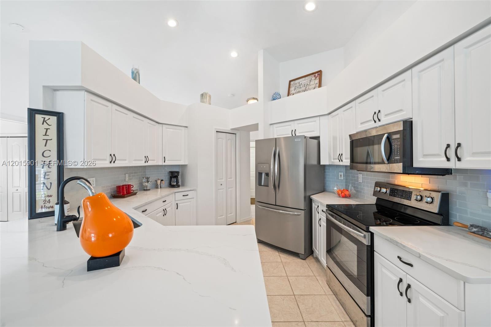 STONEYBROOK - Residential Lease
