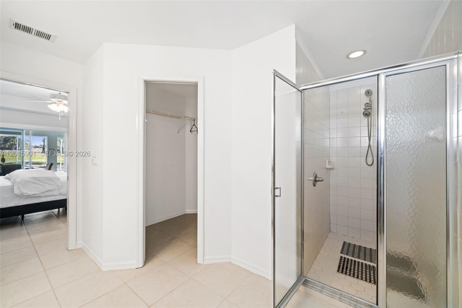 STONEYBROOK - Residential Lease