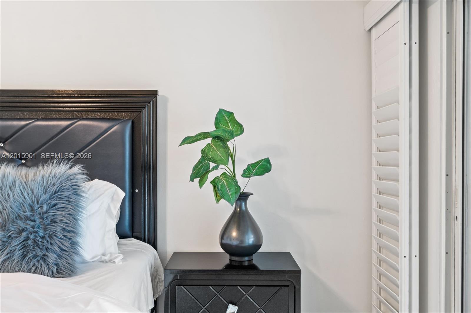 STONEYBROOK - Residential Lease