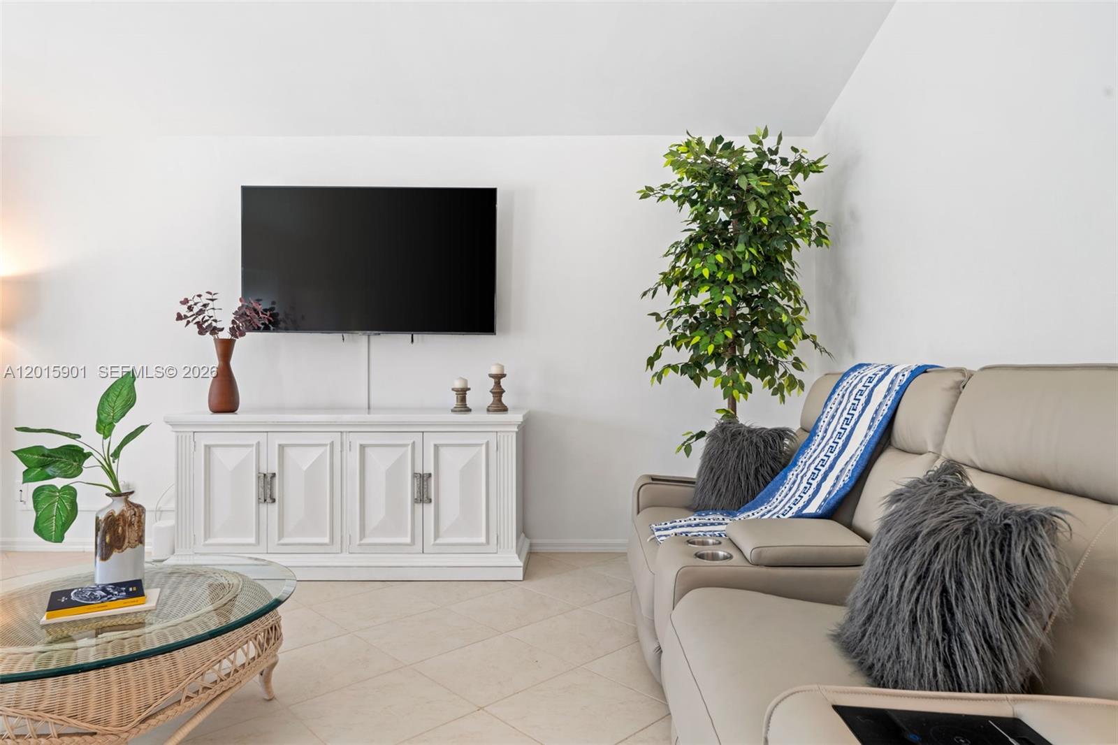 STONEYBROOK - Residential Lease