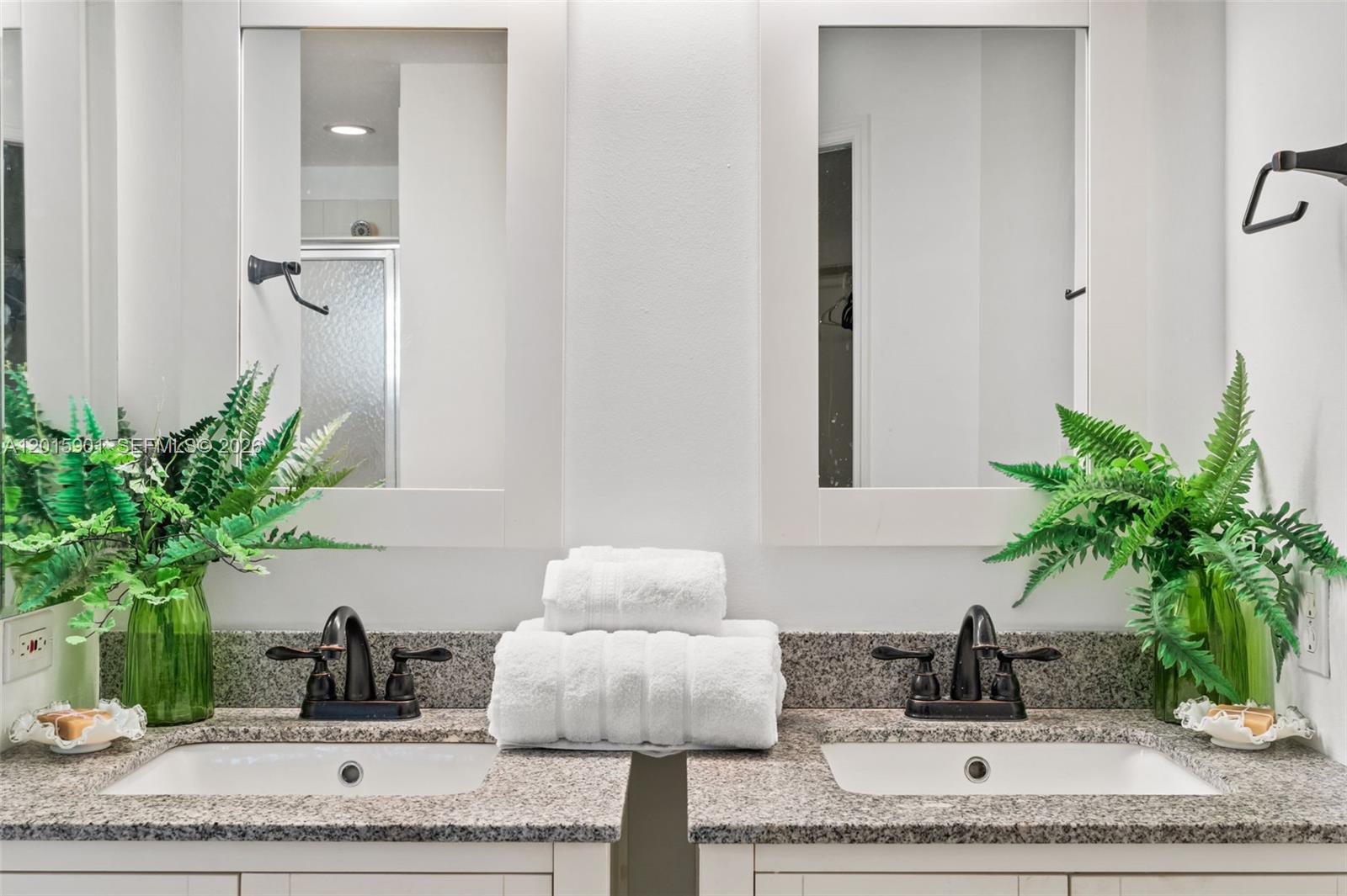 STONEYBROOK - Residential Lease