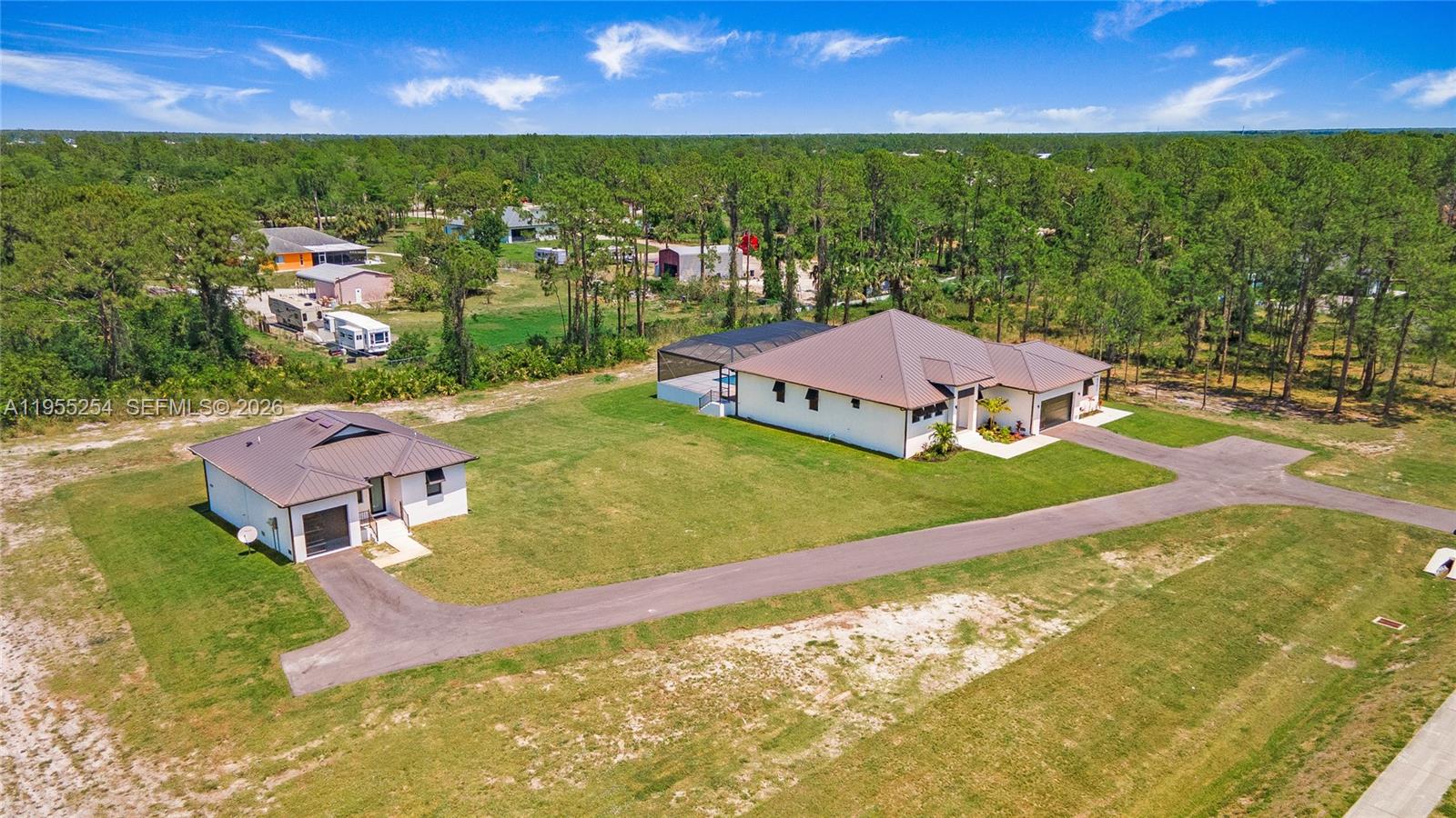 Golden Gate Estates - Residential