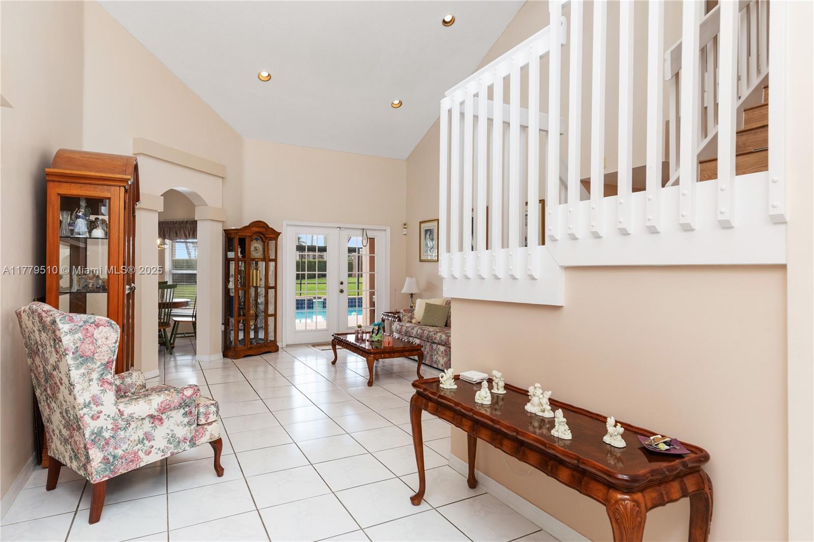 101 NW 187th Ave
