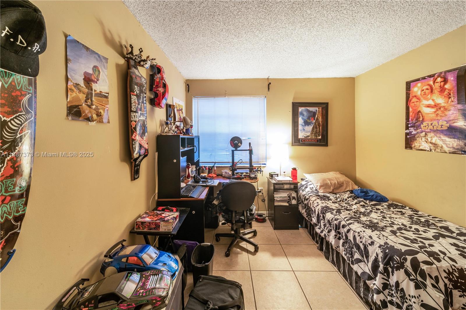 SOLEIL AT FONTAINEBLEAU C - Residential Lease