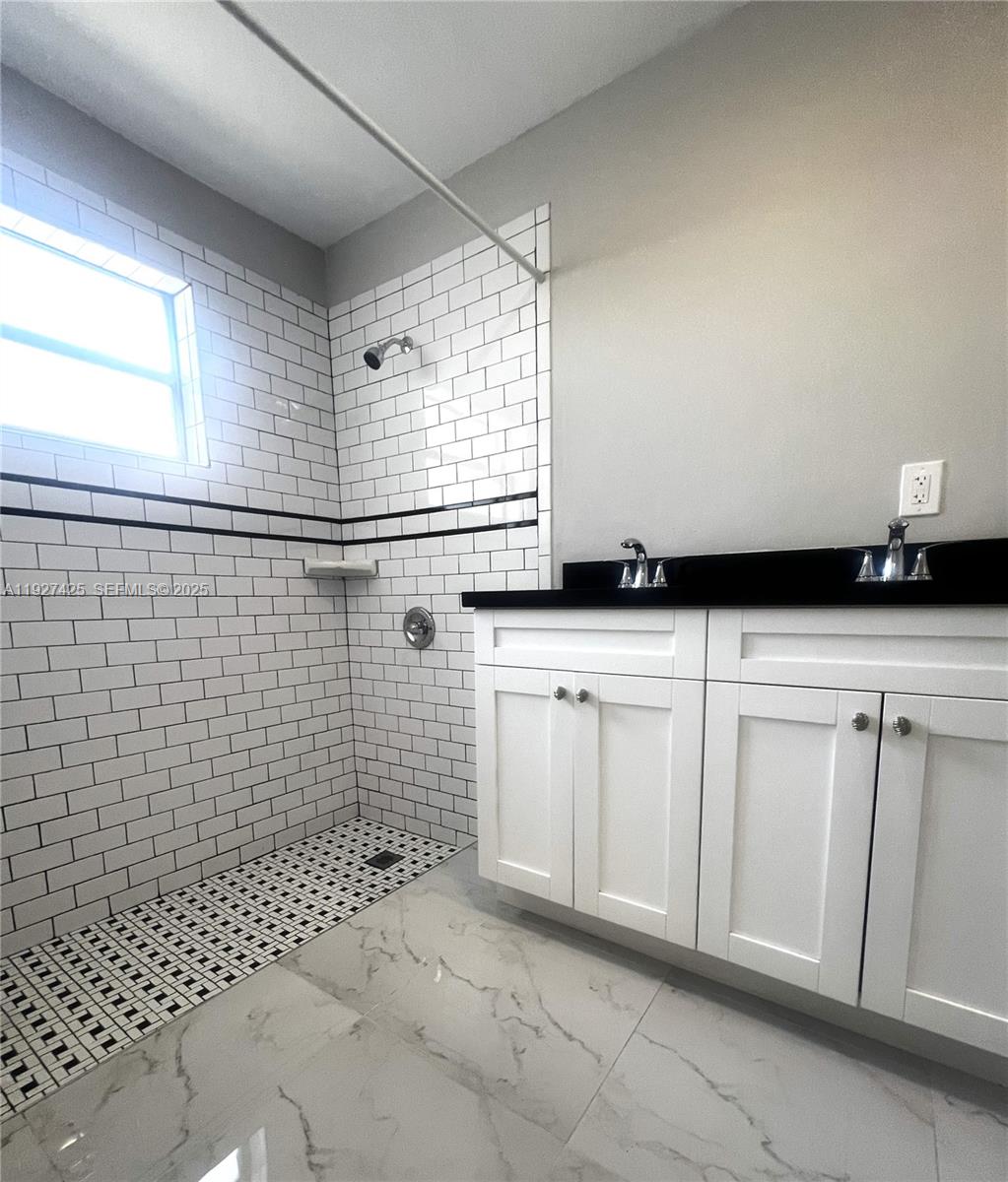 SHENANDOAH SECTION FOUR - Residential