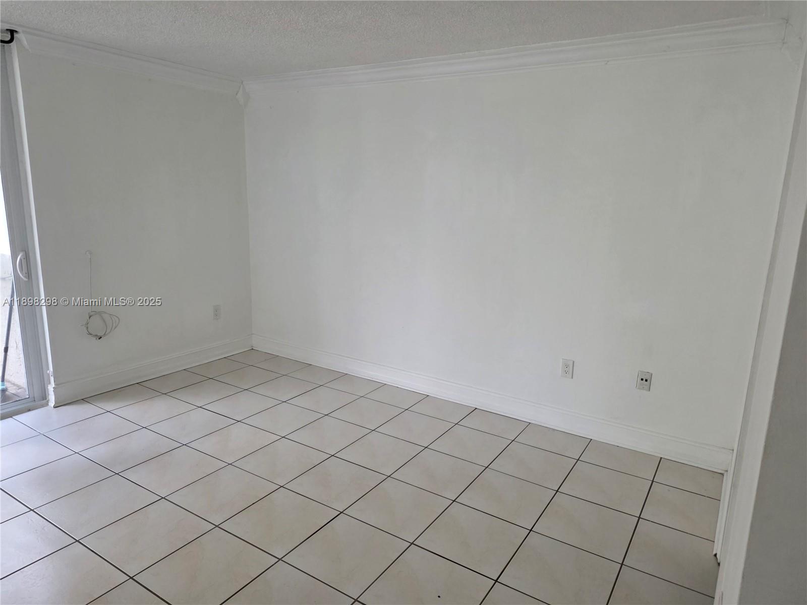 SAMARI LAKE EAST CONDO - Residential Lease