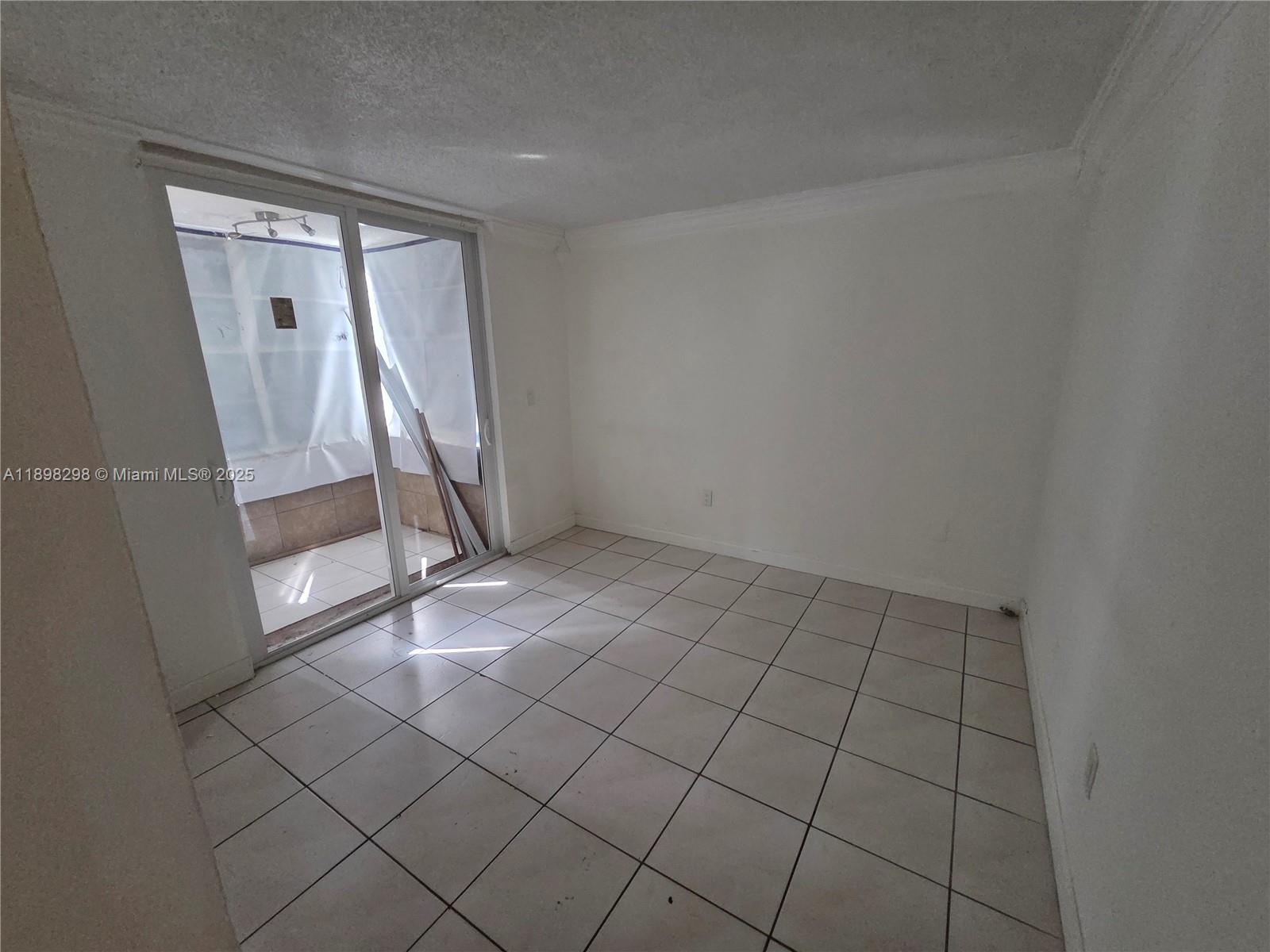 SAMARI LAKE EAST CONDO - Residential Lease