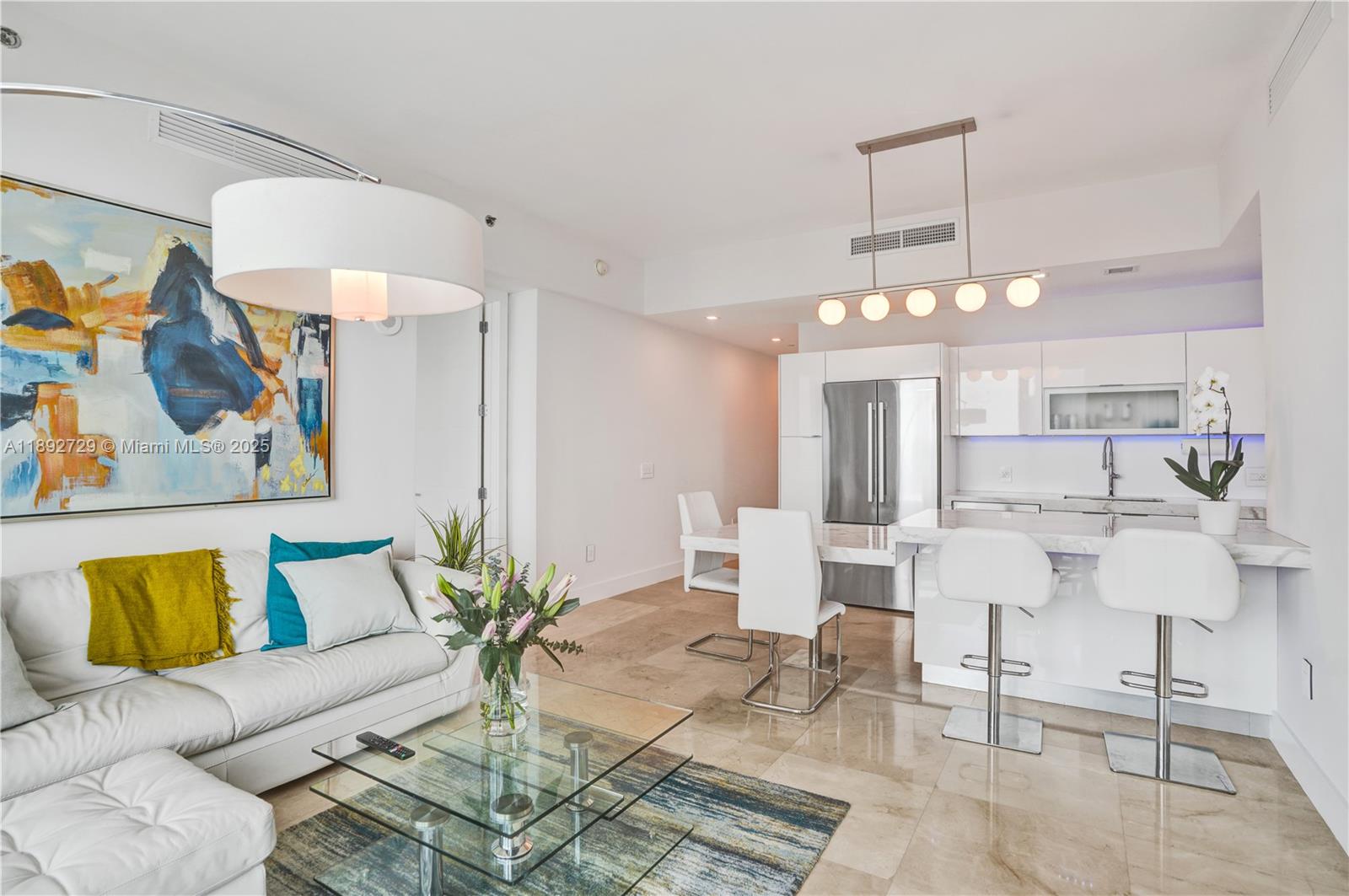 THE PLAZA 851 BRICKELL CO - Residential