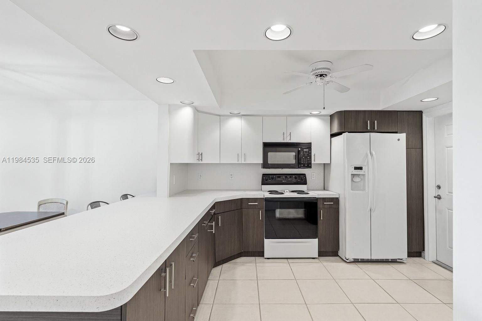 HERITAGE LANDINGS CONDO - Residential