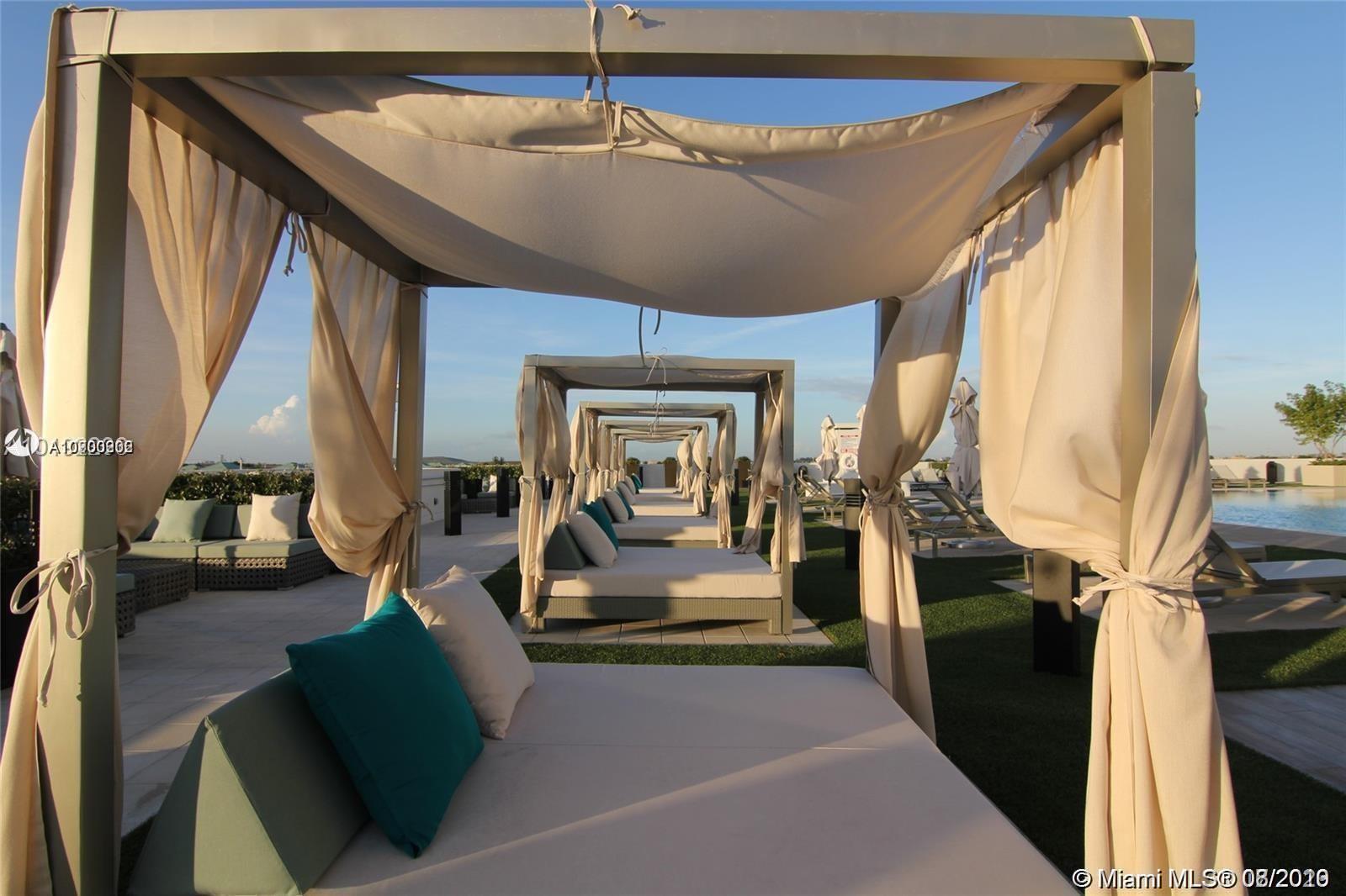 53OO PASEO - Residential Lease