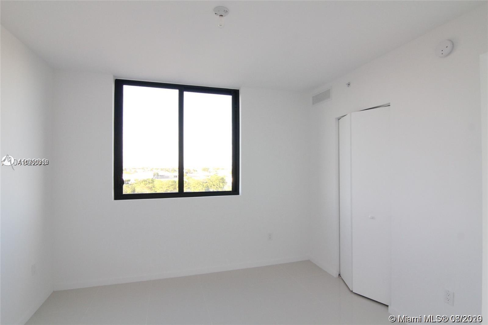 53OO PASEO - Residential Lease