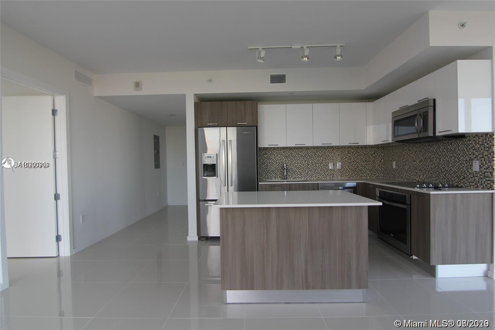 53OO PASEO - Residential Lease