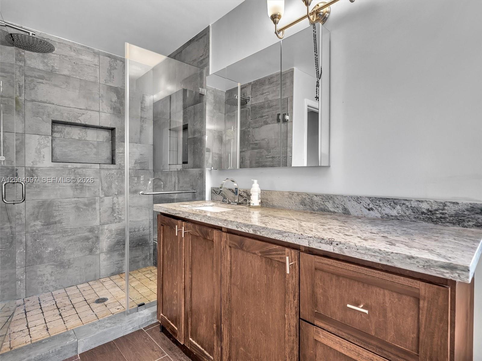 SILVER LAKES PHASE III RE - Residential