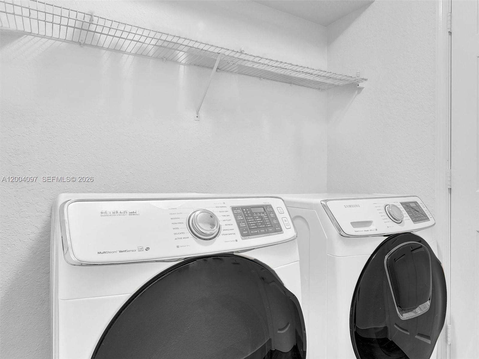 SILVER LAKES PHASE III RE - Residential