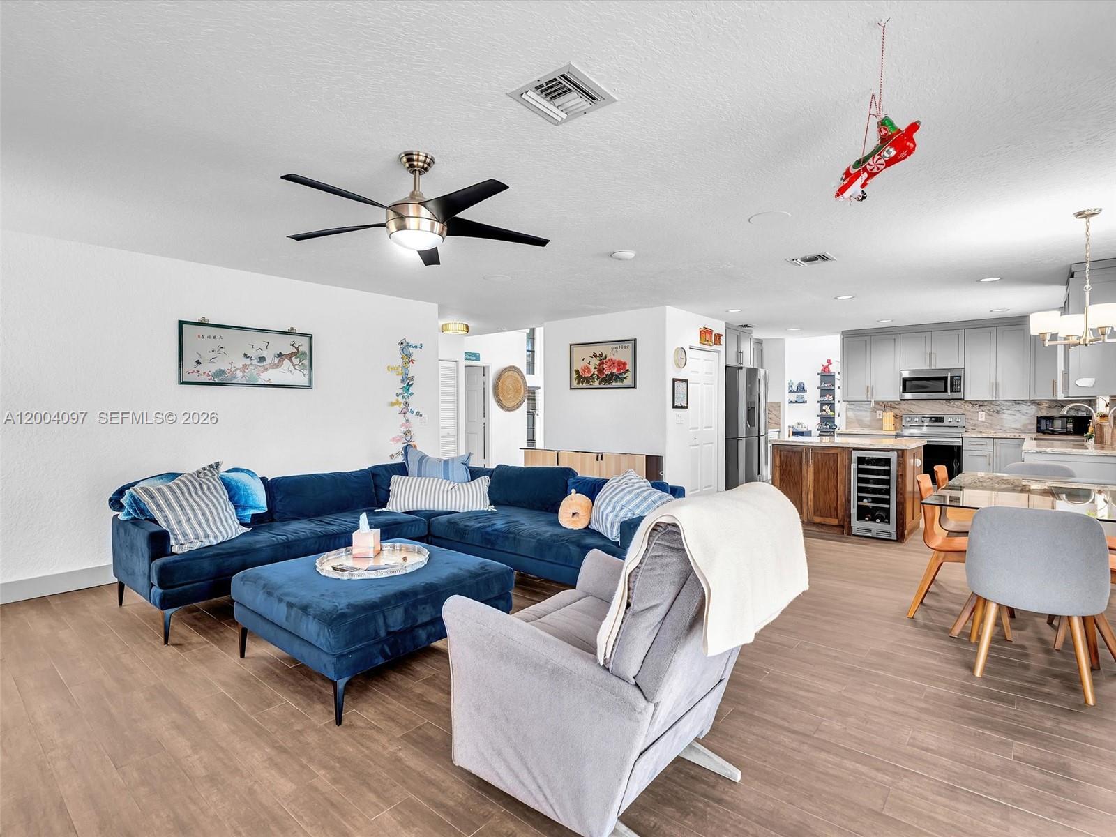 SILVER LAKES PHASE III RE - Residential