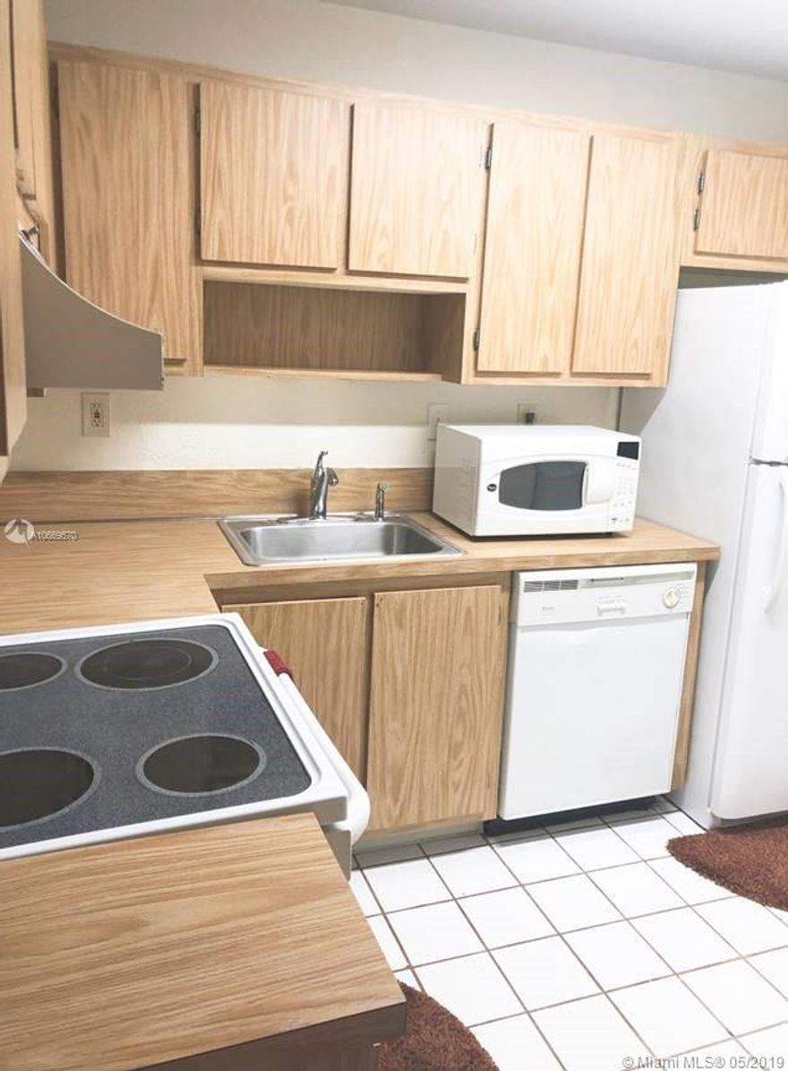 1 Bedroom 1 bath unit in Gardens North Condominium. This ground floor unit has a washer and dyer inside unit, 1 assigned parking space. Between 95 and the turnpike, also close to shopping centers, restaurants, casino, golf and more.