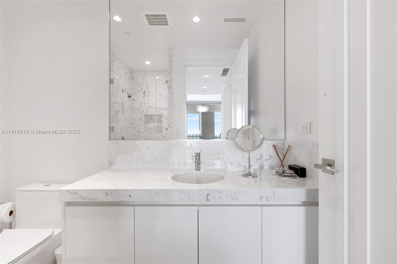 The Estates at Acqualina - Residential