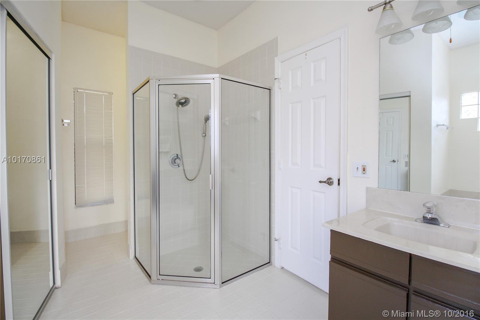 Jacaranda Prcl 252 - Residential Lease