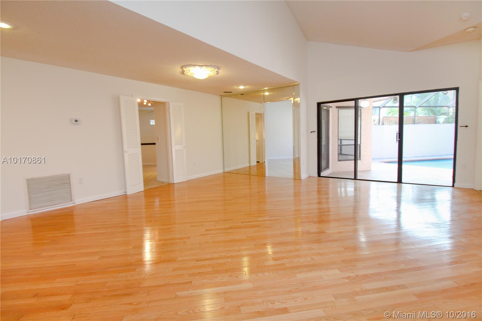 Jacaranda Prcl 252 - Residential Lease