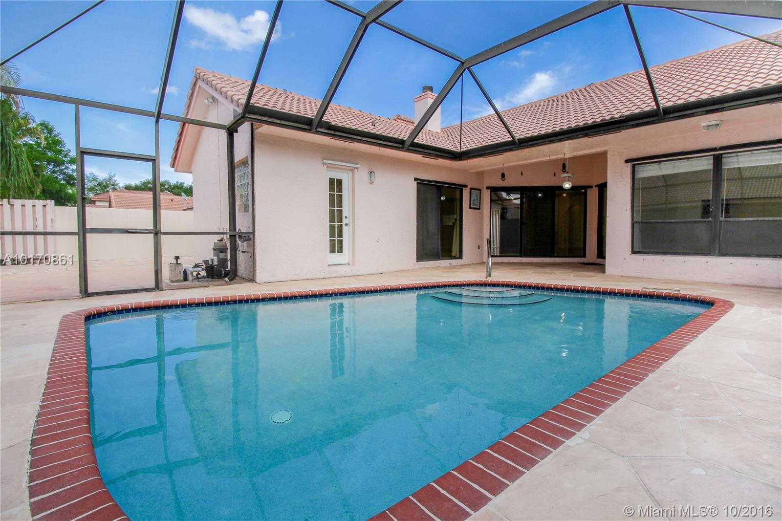 Jacaranda Prcl 252 - Residential Lease