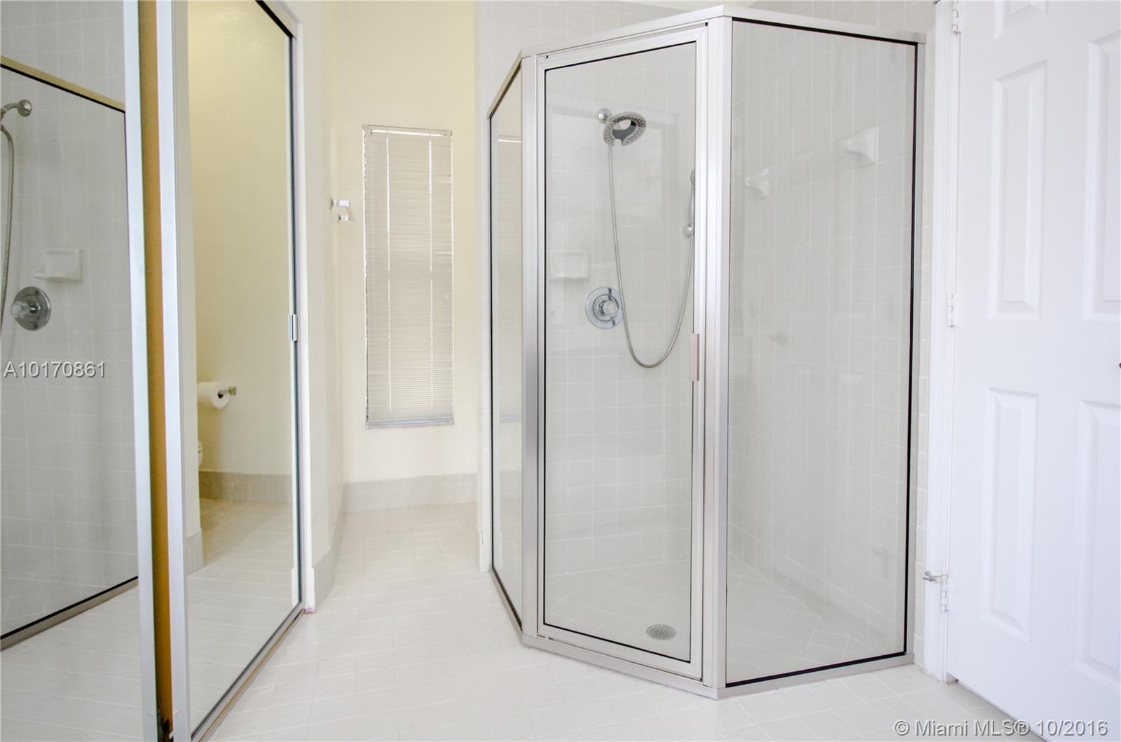 Jacaranda Prcl 252 - Residential Lease