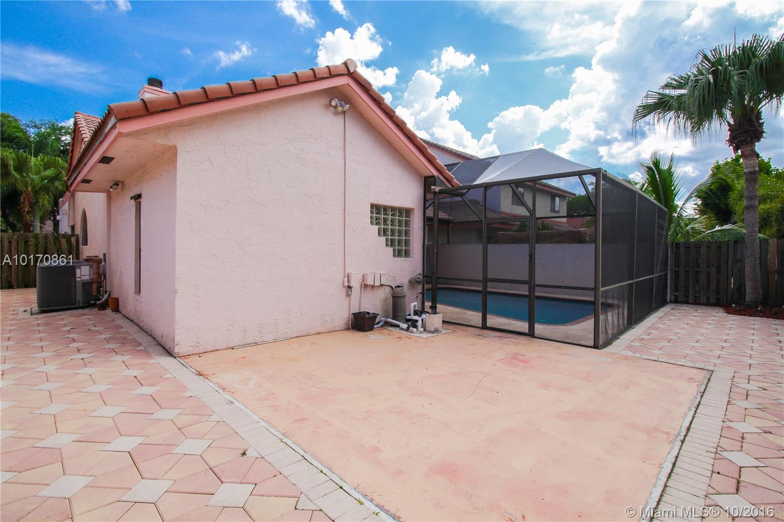 Jacaranda Prcl 252 - Residential Lease