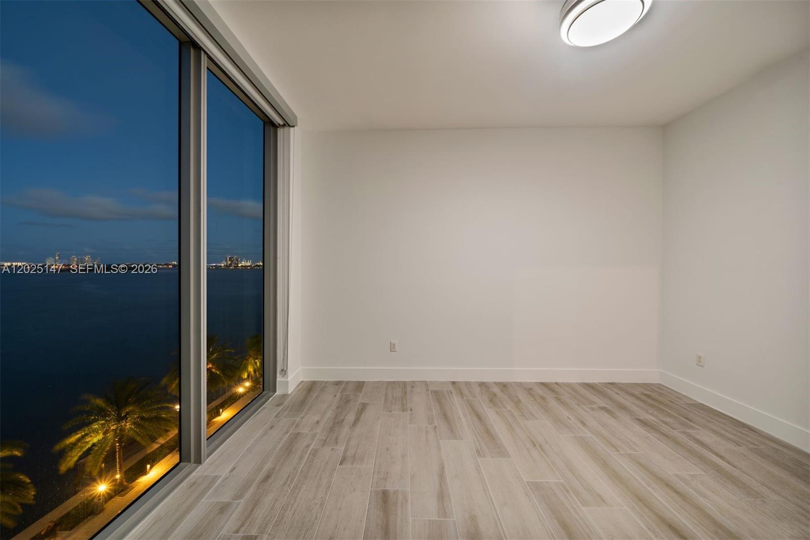 BISCAYNE BEACH CONDO - Residential