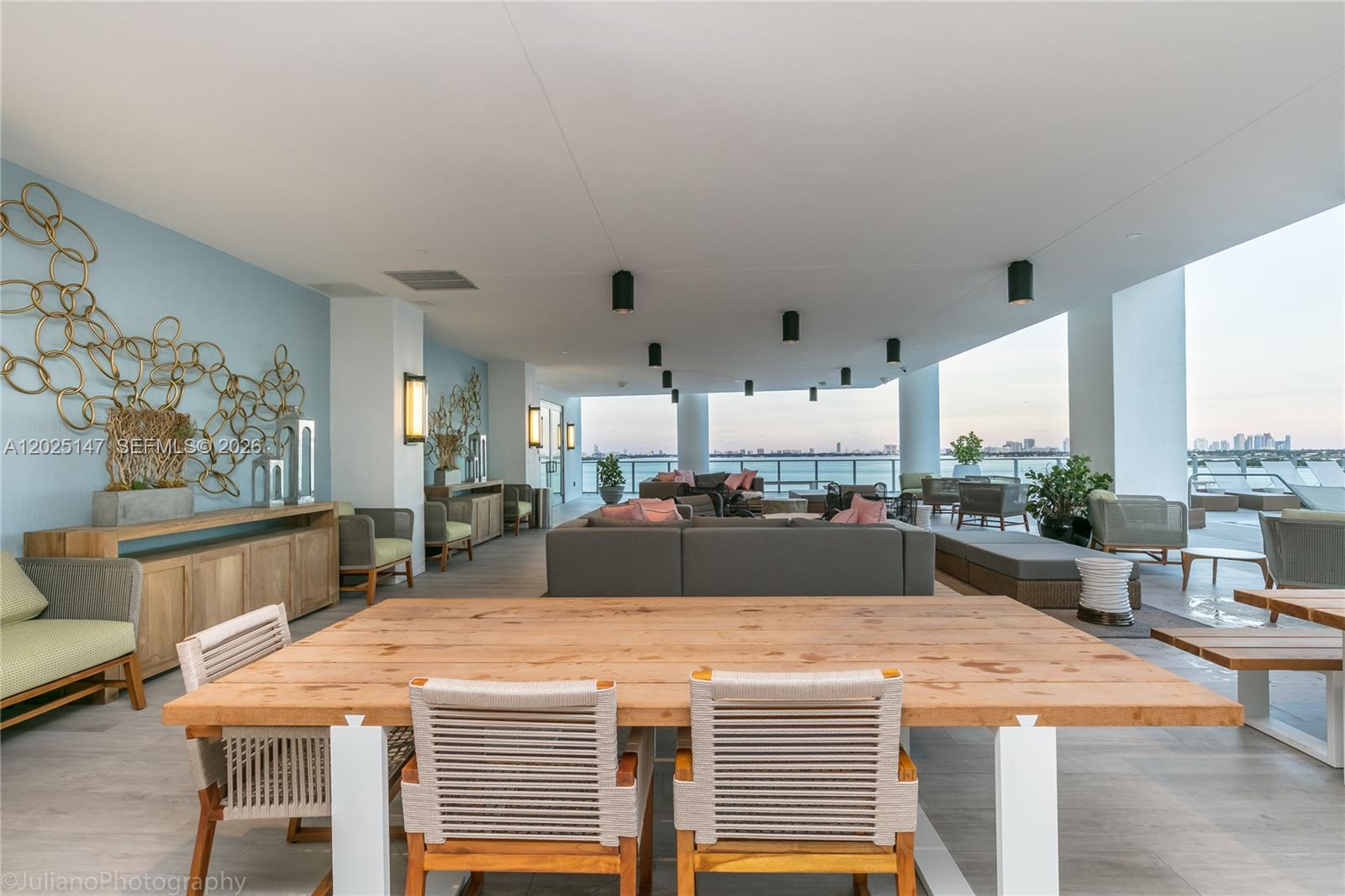 BISCAYNE BEACH CONDO - Residential
