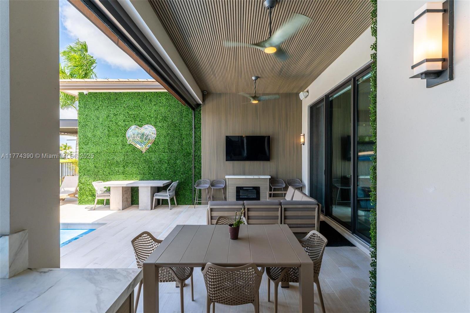 BOCA RATON GOLF COURSE PU - Residential