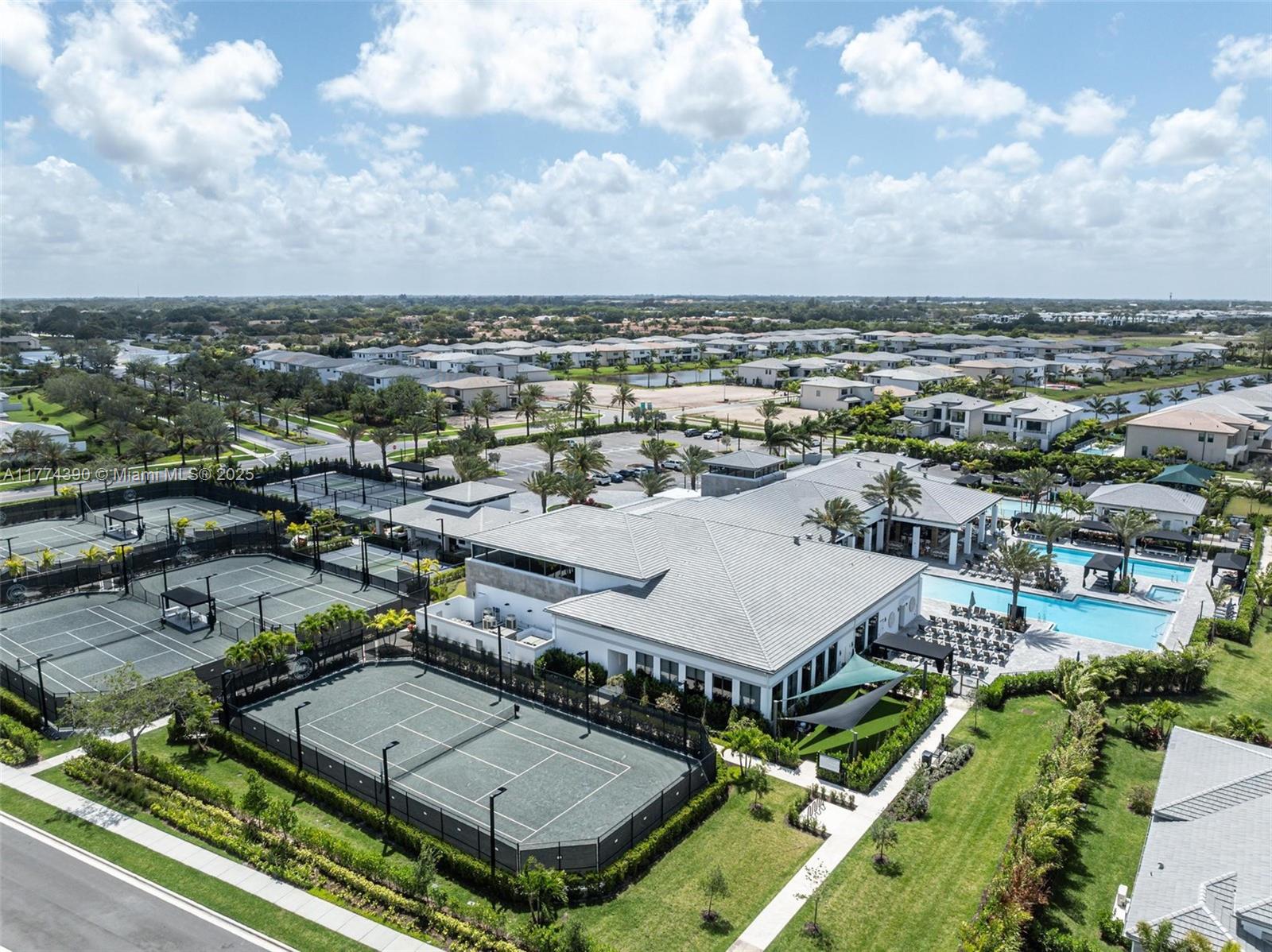 BOCA RATON GOLF COURSE PU - Residential
