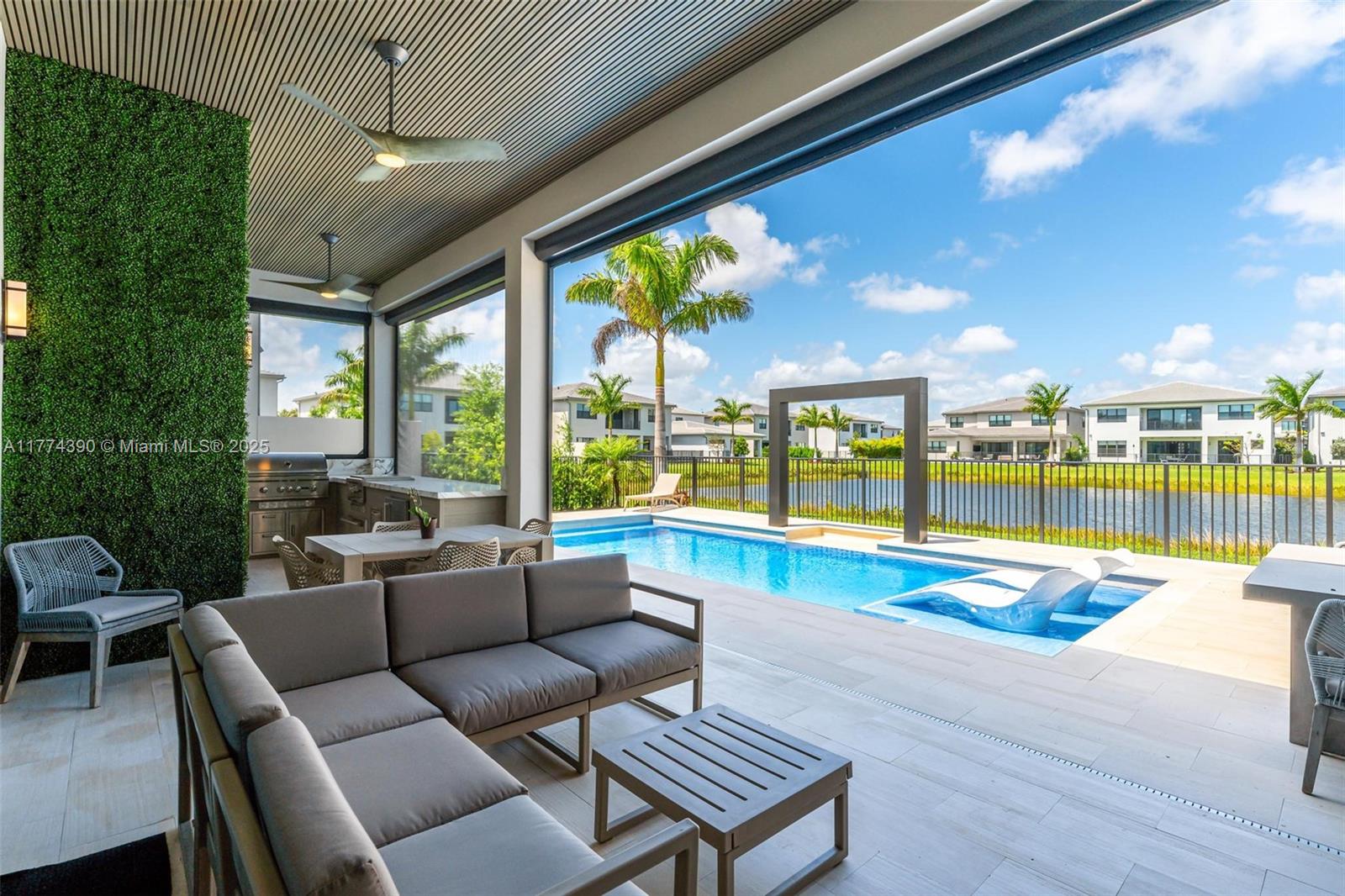 BOCA RATON GOLF COURSE PU - Residential