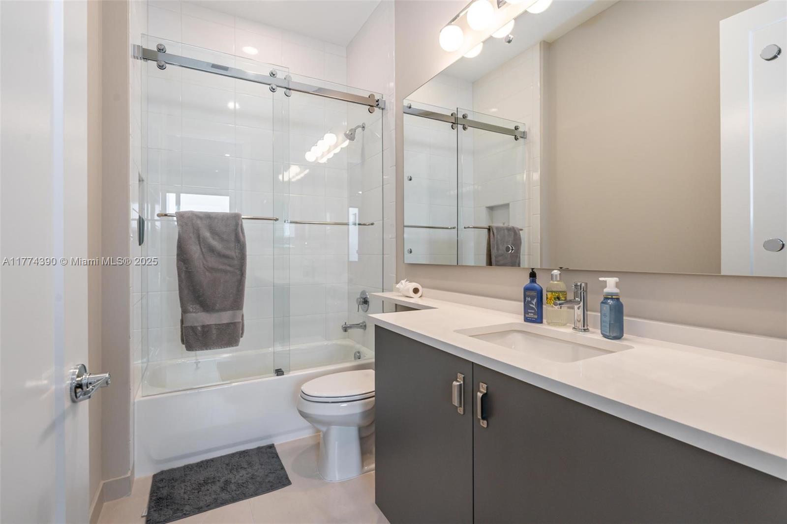 BOCA RATON GOLF COURSE PU - Residential