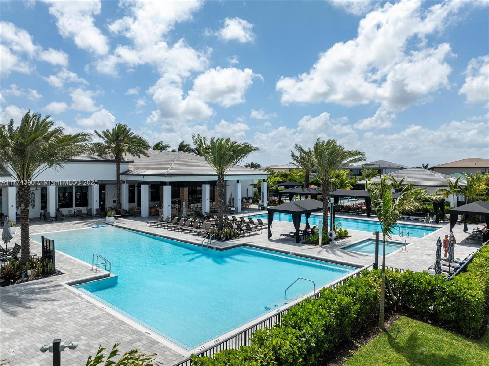 BOCA RATON GOLF COURSE PU - Residential