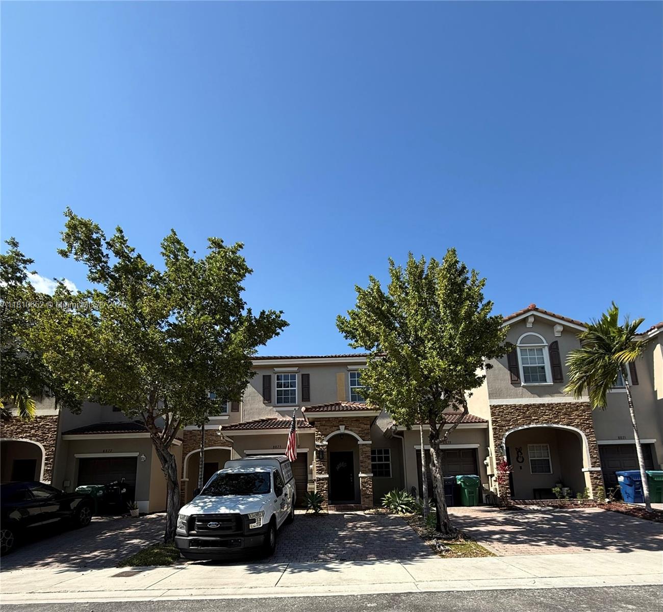 LAKES BY THE BAY GEE - Residential